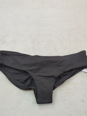 Nicolita Solid Black Bikini Bottom